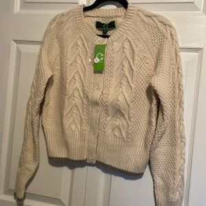 NWT C. Wonder, Cropped Beige Sweater